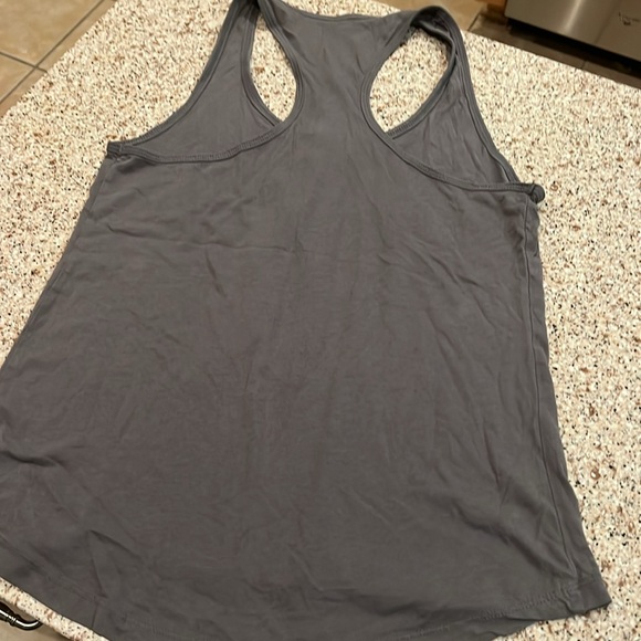 Winosaur Tank 🍷 🦕 🦖 - Picture 3 of 3